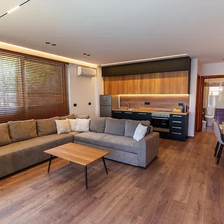 Frontline Sea View Apartment